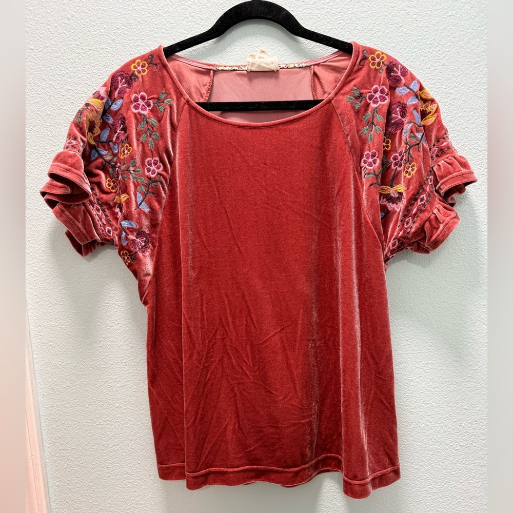 Umgee Red Velvet Blouse with Floral Embroidery Size S